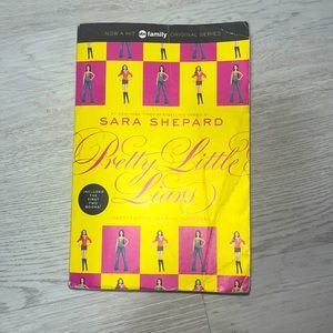 Pretty Little Liars Book
